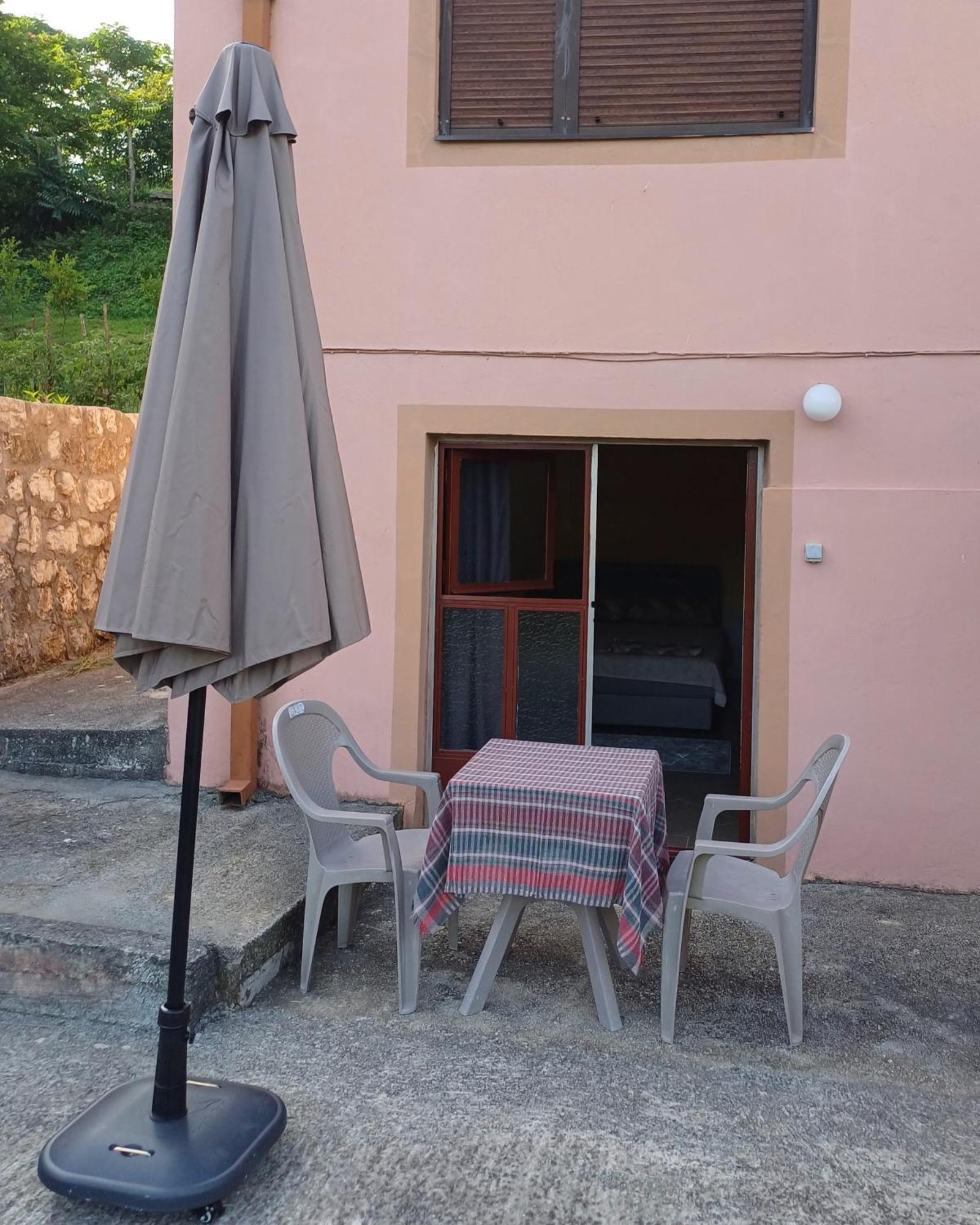 Apartman Pavle Virpazar Exteriör bild