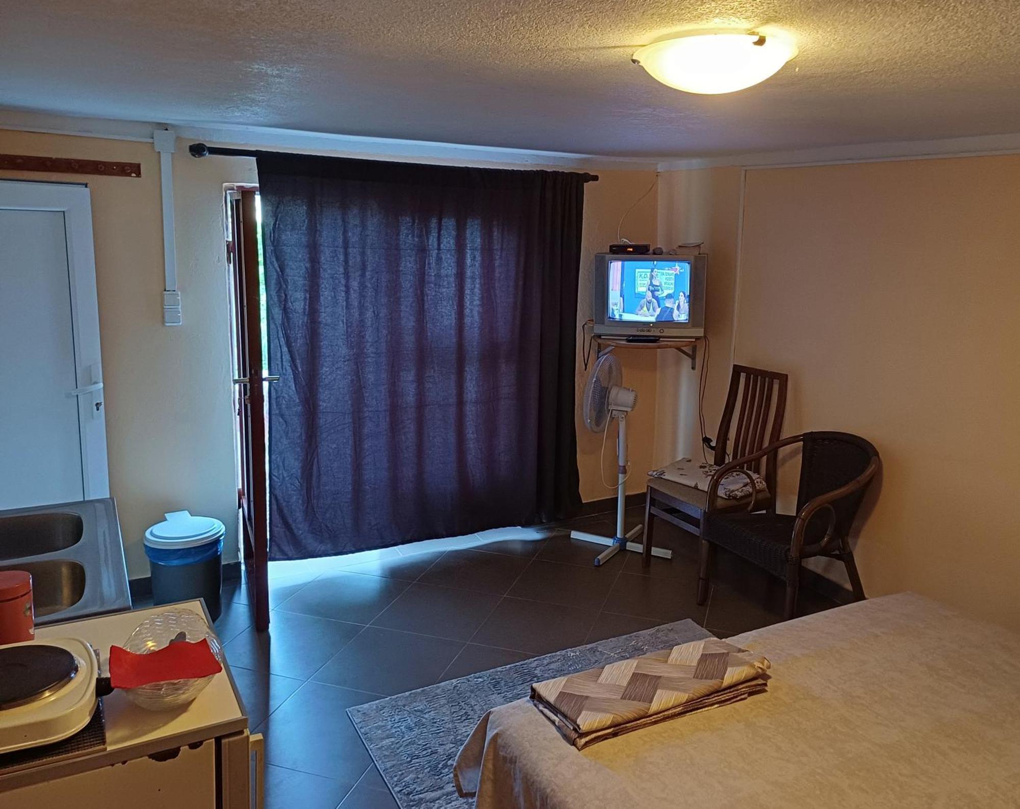 Apartman Pavle Virpazar Exteriör bild