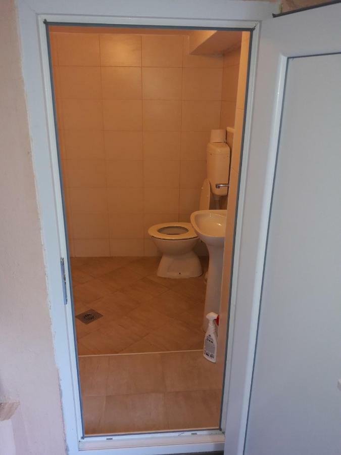 Apartman Pavle Virpazar Exteriör bild