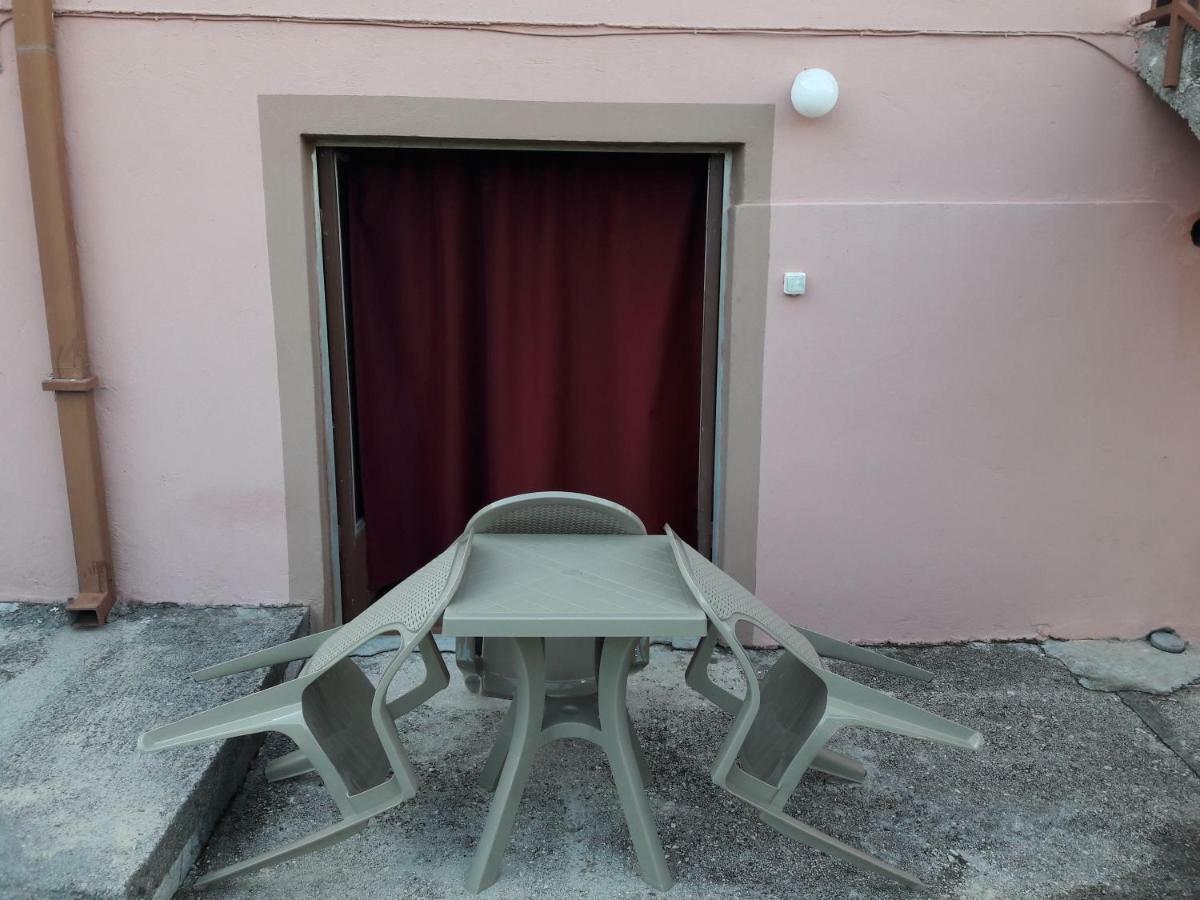 Apartman Pavle Virpazar Exteriör bild